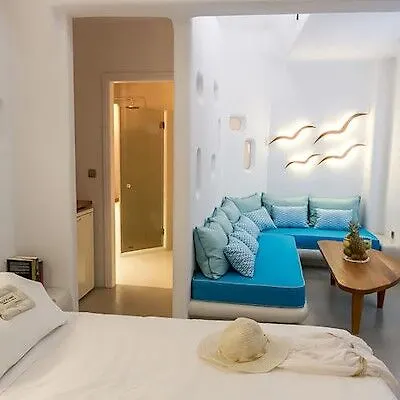La Perla And فندق أويا